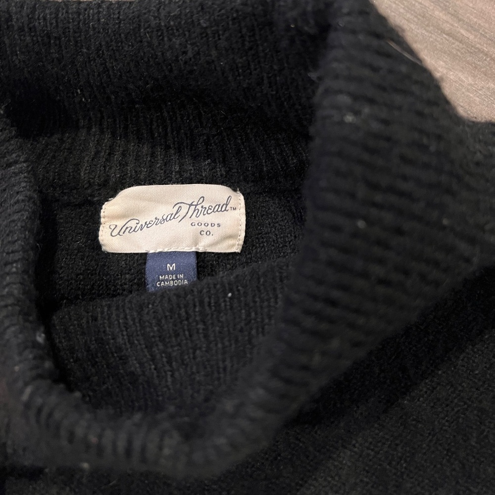 Universal Thread Mock Neck Sweater - Picture 6 of 6